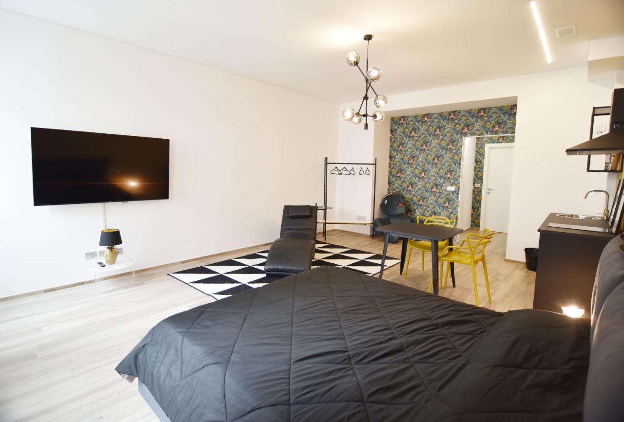 Apartmán Roma 141 Fossano Exteriér fotografie
